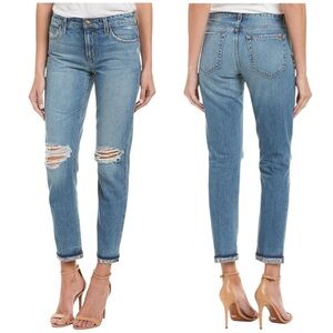 Joe’s Jeans Distressed Boyfriend Straight ‘Aviana’ Ankle Jeans